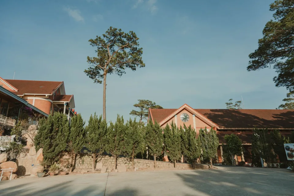 Không gian Lê Thị Lập